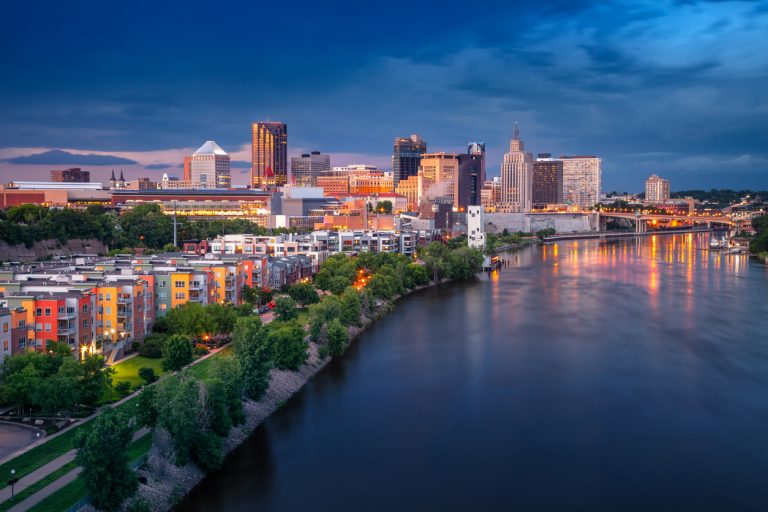 Pricing Your St. Paul Home in 2026: A Neighborhood-by-Neighborhood Strategy